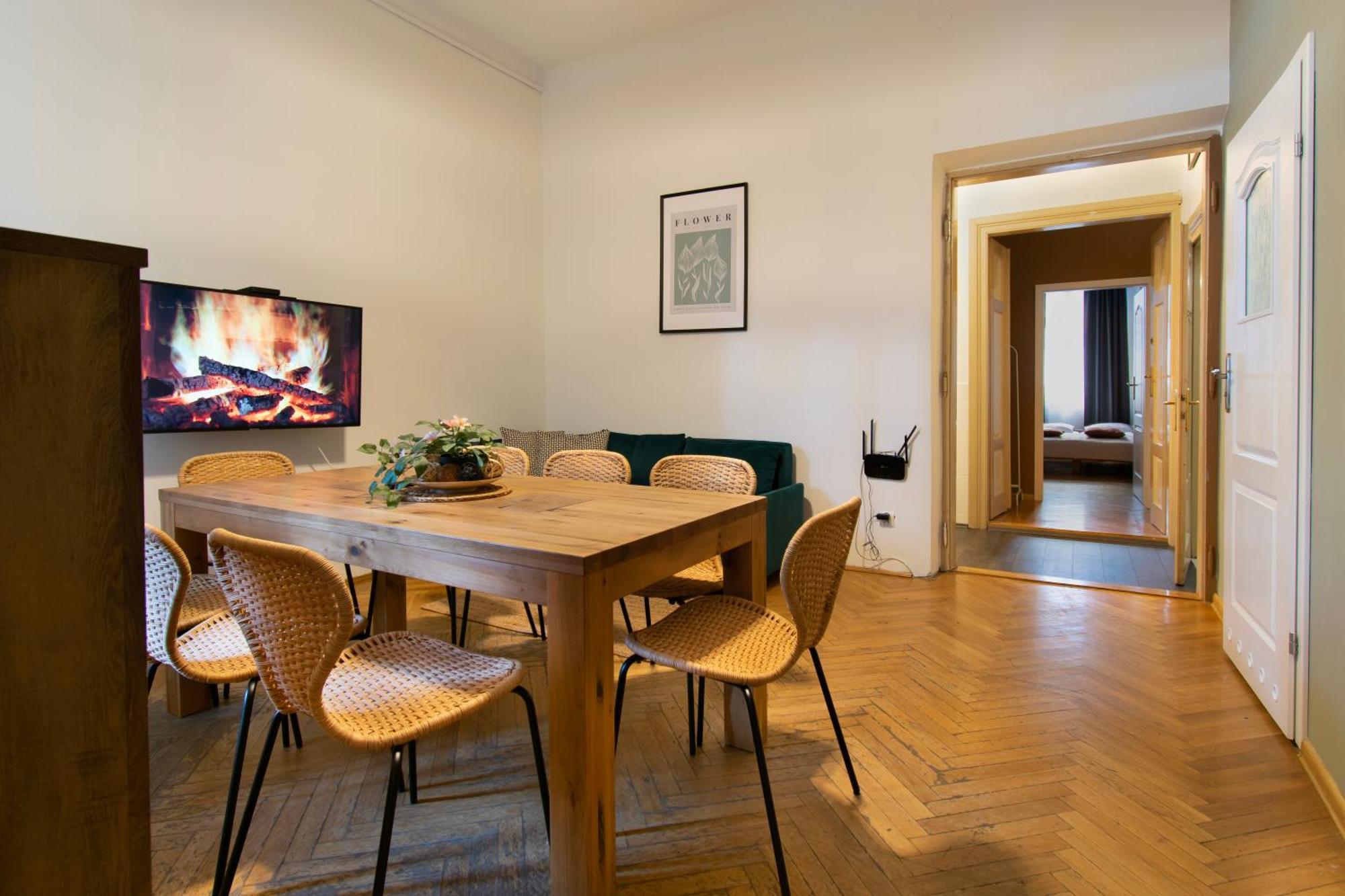 קרקוב Huge Apartments Smolensk Street מראה חיצוני תמונה